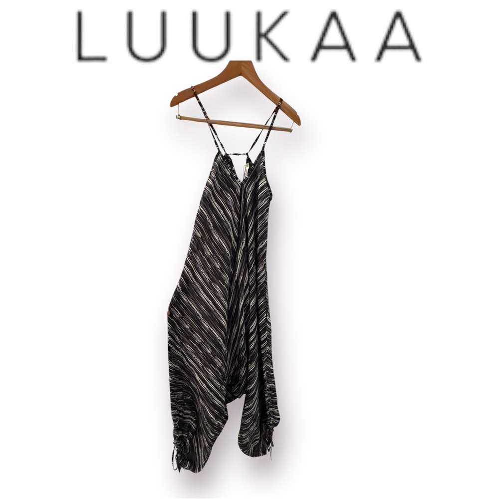 🛍️SALE🛍️ LUUKAA Black White Gray Striped Shalwar Overalls - Picture 4 of 9
